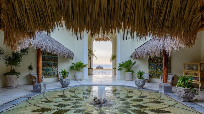 <b>Quinta Real Huatulco Lobby</b>. Images powered by <a href="https://iceportal.shijigroup.com/" title="IcePortal" target="_blank">IcePortal</a>.