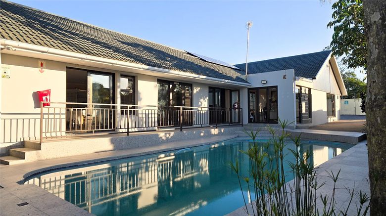 <b>Sunset Accommodations East London Pool</b>. Images powered by <a href="https://iceportal.shijigroup.com/" title="IcePortal" target="_blank">IcePortal</a>.