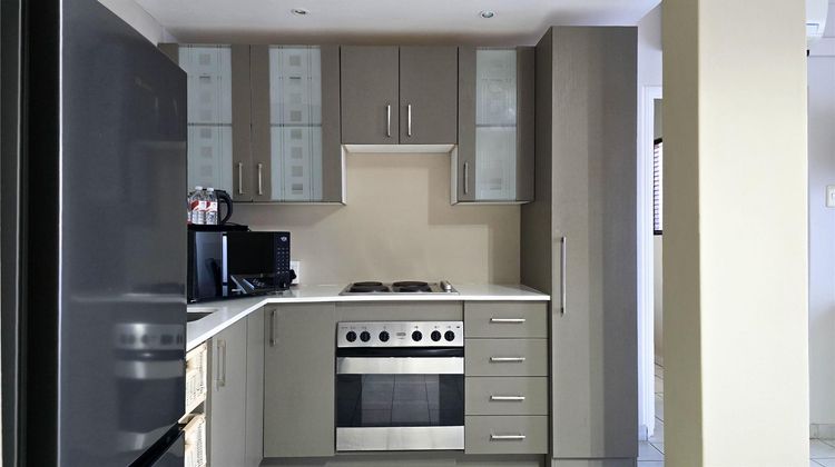 Sunset Accommodations East London Room