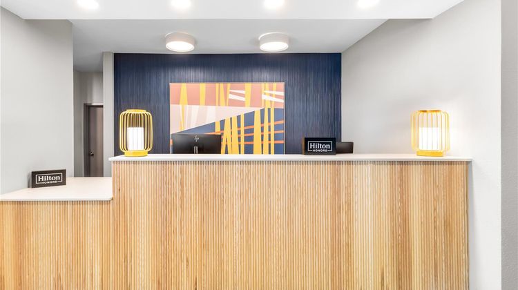 Spark by Hilton Dayton Fairborn Lobby