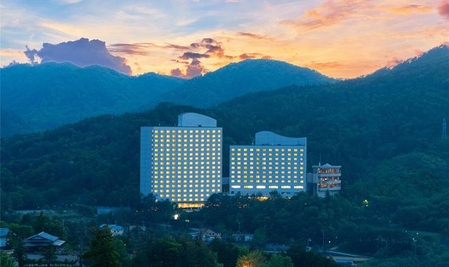 Hotel Associa Takayama Resort Exterior