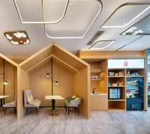 Hilton Garden Inn Diecai Li Lobby