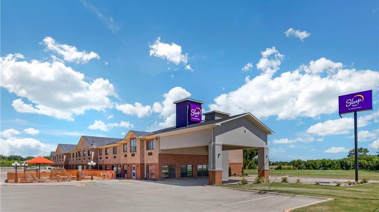 <b>Sleep Inn Cedar Hill Exterior</b>. Images powered by <a href="https://iceportal.shijigroup.com/" title="IcePortal" target="_blank">IcePortal</a>.