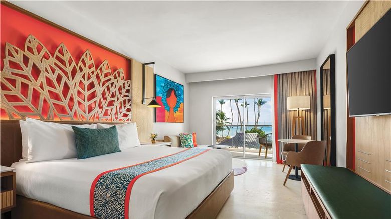 <b>Dreams La Romana Resort & Spa Room</b>. Images powered by <a href="https://iceportal.shijigroup.com/" title="IcePortal" target="_blank">IcePortal</a>.