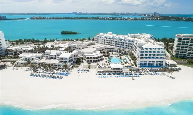 Sunscape Cancun Resort & Spa Exterior