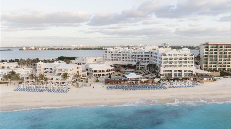 <b>Sunscape Cancun Resort & Spa Exterior</b>. Images powered by <a href="https://iceportal.shijigroup.com/" title="IcePortal" target="_blank">IcePortal</a>.