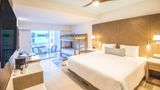 <b>Sunscape Cancun Resort & Spa Suite</b>. Images powered by <a href="https://iceportal.shijigroup.com/" title="IcePortal" target="_blank">IcePortal</a>.