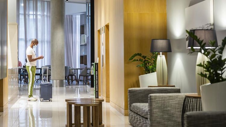 aha Gateway Hotel Lobby