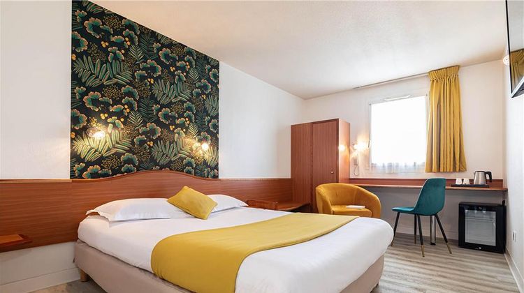 Deltour Hotel Room