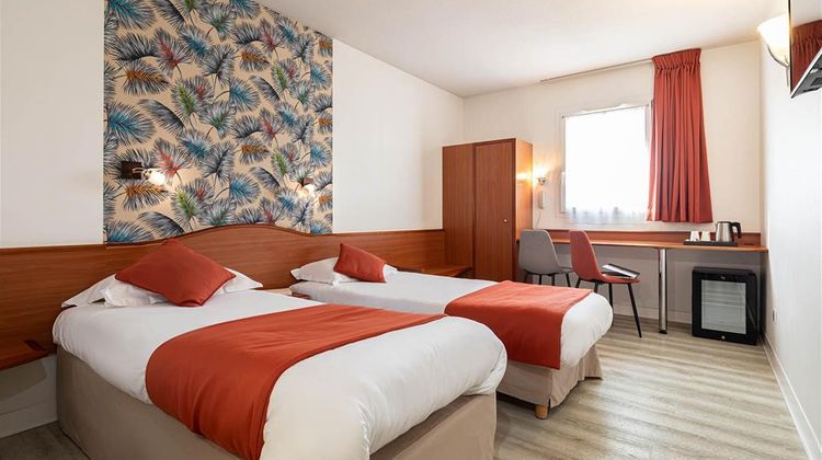 Deltour Hotel Room
