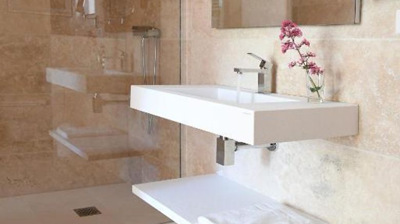 <b>Hotel Villa Glanum Room</b>. Images powered by <a href="https://iceportal.shijigroup.com/" title="IcePortal" target="_blank">IcePortal</a>.