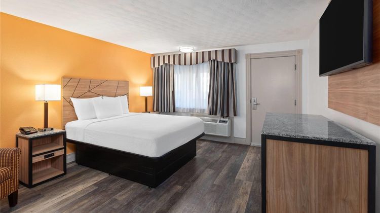 Howard Johnson Malden Boston Area Room