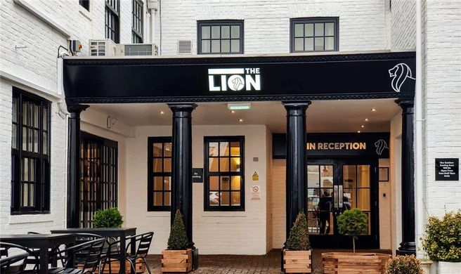 The Lion Hotel Exterior