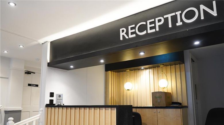 <b>The Lion Hotel Lobby</b>. Images powered by <a href="https://iceportal.shijigroup.com/" title="IcePortal" target="_blank">IcePortal</a>.