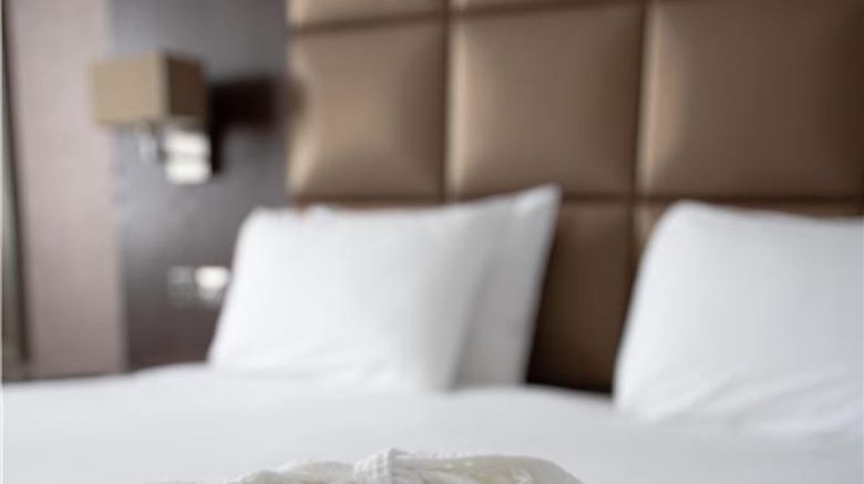 <b>The Lion Hotel Suite</b>. Images powered by <a href="https://iceportal.shijigroup.com/" title="IcePortal" target="_blank">IcePortal</a>.