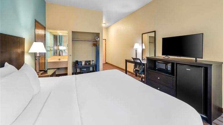 Red Lion Inn & Suites Blue Springs Room