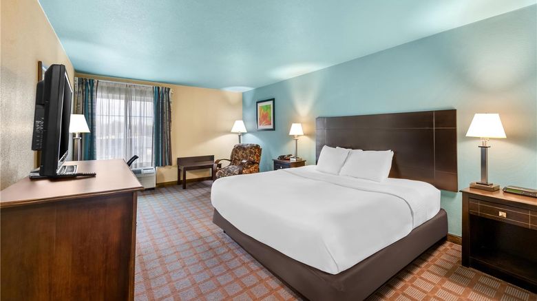 <b>Red Lion Inn & Suites Blue Springs Room</b>. Images powered by <a href="https://iceportal.shijigroup.com/" title="IcePortal" target="_blank">IcePortal</a>.