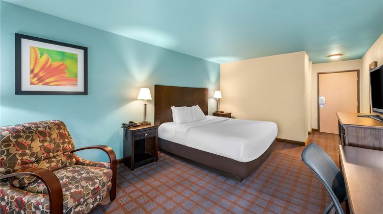 <b>Red Lion Inn & Suites Blue Springs Room</b>. Images powered by <a href="https://iceportal.shijigroup.com/" title="IcePortal" target="_blank">IcePortal</a>.