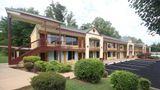 Americas Best Value Inn Pilot Mountain Exterior