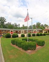 Americas Best Value Inn Pilot Mountain