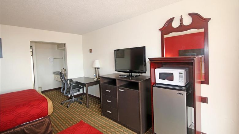 <b>Americas Best Value Inn Pilot Mountain Room</b>. Images powered by <a href="https://iceportal.shijigroup.com/" title="IcePortal" target="_blank">IcePortal</a>.