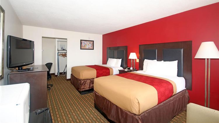 Americas Best Value Inn Pilot Mountain Room