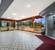 Knights Inn Philadelphia Lobby
