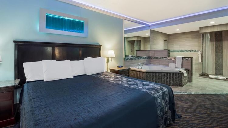 Knights Inn Philadelphia Suite