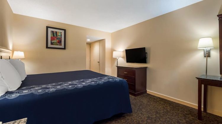 Knights Inn Philadelphia Room