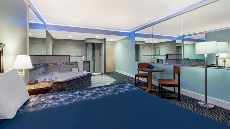 Knights Inn Philadelphia Suite