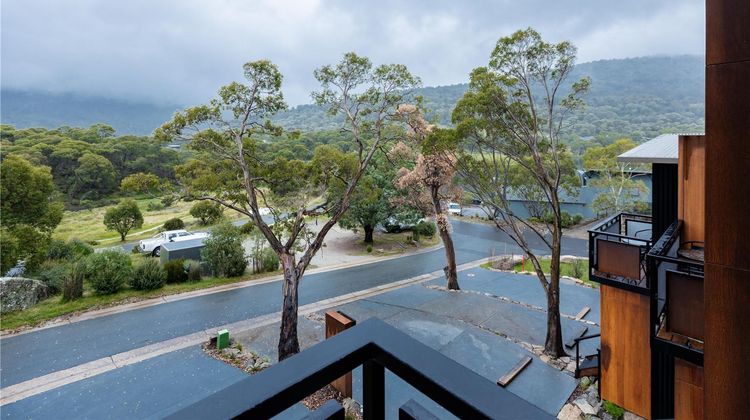 Novotel Lake Crackenback Resort & Spa Room