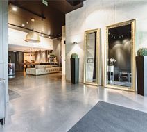 Jaumann's Hotel Lobby