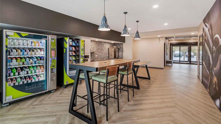 Extended Stay Jacksonville - Airport Restaurant