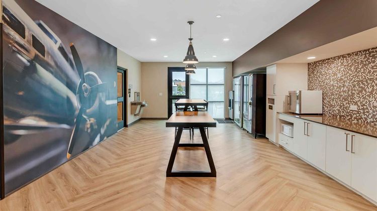 Extended Stay Jacksonville - Airport Restaurant