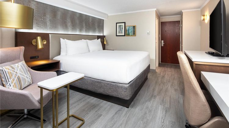 Crowne Plaza Toronto Airport Room