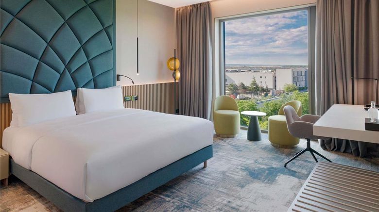 <b>Mercure Oradea Room</b>. Images powered by <a href="https://iceportal.shijigroup.com/" title="IcePortal" target="_blank">IcePortal</a>.