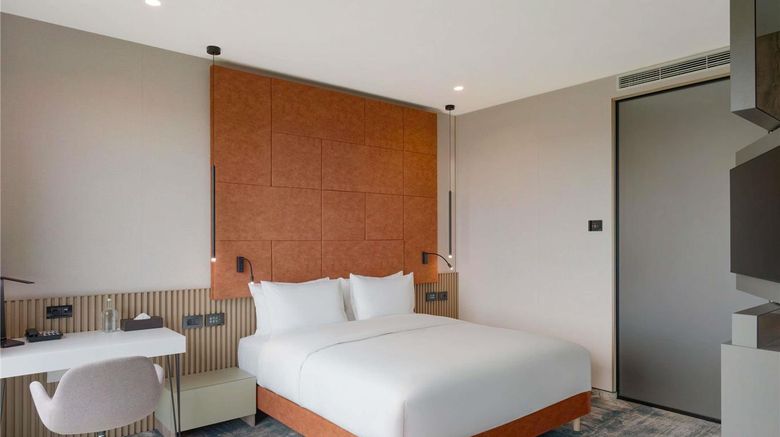 <b>Mercure Oradea Room</b>. Images powered by <a href="https://iceportal.shijigroup.com/" title="IcePortal" target="_blank">IcePortal</a>.