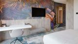 <b>Mercure Oradea Room</b>. Images powered by <a href="https://iceportal.shijigroup.com/" title="IcePortal" target="_blank">IcePortal</a>.