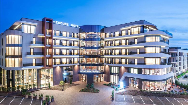<b>Mercure Oradea Exterior</b>. Images powered by <a href="https://iceportal.shijigroup.com/" title="IcePortal" target="_blank">IcePortal</a>.