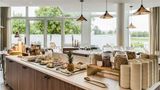 <b>Mercure Chartres Est Restaurant</b>. Images powered by <a href="https://iceportal.shijigroup.com/" title="IcePortal" target="_blank">IcePortal</a>.