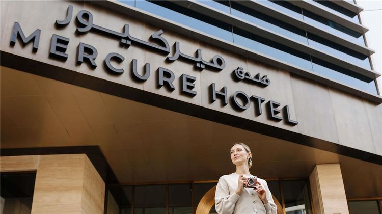 Mercure Abu Dhabi Downtown Exterior
