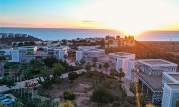 Lunja Village