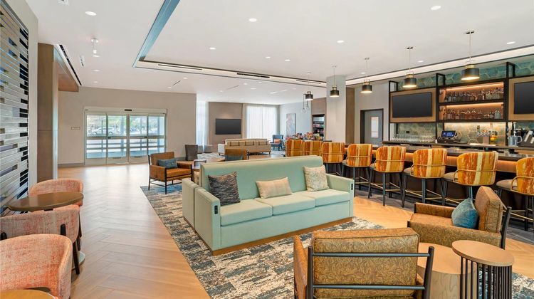 Cambria Fort Worth Medical Center Lobby