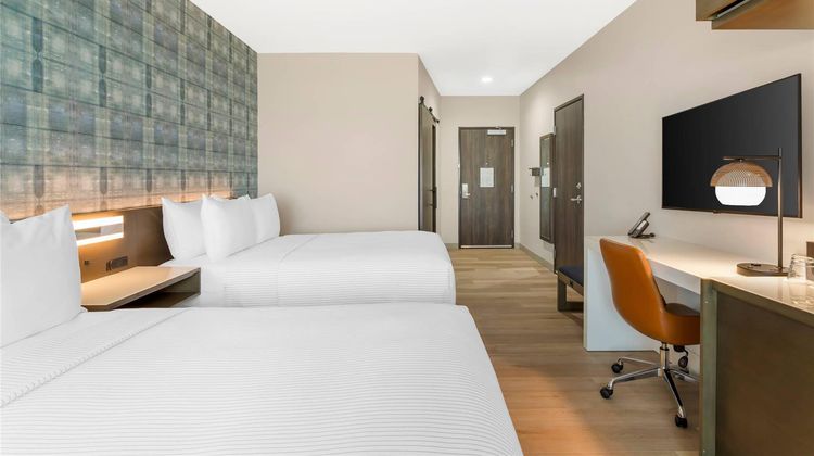 Cambria Fort Worth Medical Center Room