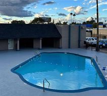 Super 8 Mesa Downtown Near Conv Ctr Pool