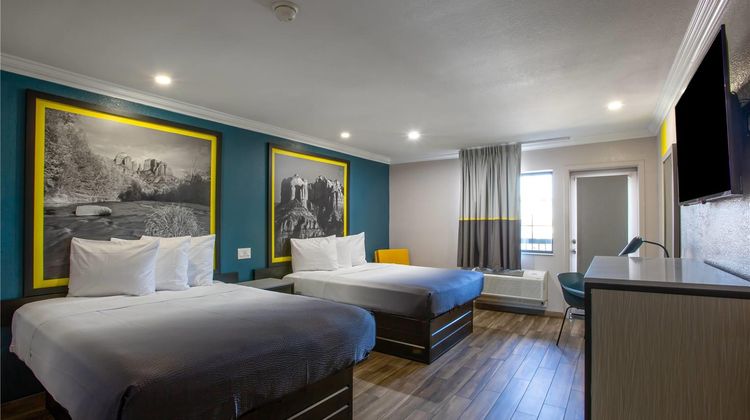 Super 8 Mesa Downtown Near Conv Ctr Room