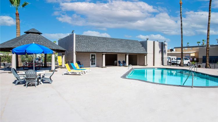Super 8 Mesa Downtown Near Conv Ctr Pool