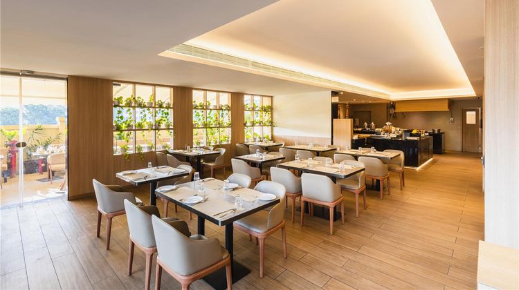 Temple Tree Hotel Shirdi Restaurant