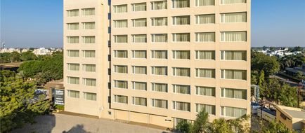 Temple Tree Hotel Shirdi Exterior