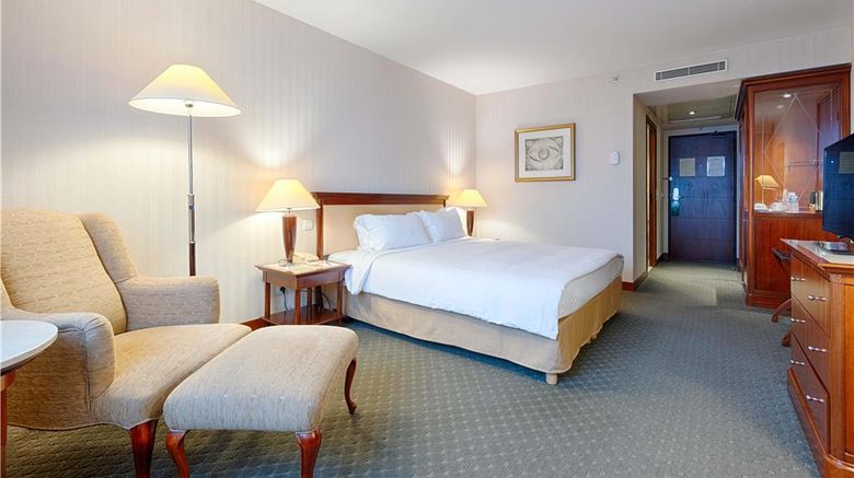 <b>Evergreen Laurel Hotel Paris Room</b>. Images powered by <a href="https://iceportal.shijigroup.com/" title="IcePortal" target="_blank">IcePortal</a>.